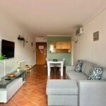 0e384750-b92e-403b-87c7-bdfcb1a01027