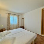 e77330cb-7ff8-4889-a0e6-9fe24875caee